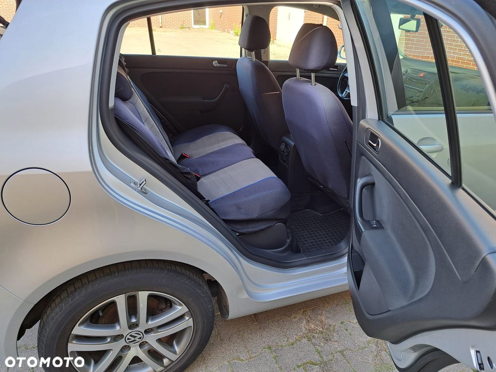 Volkswagen Golf 1.6 Comfortline - 11