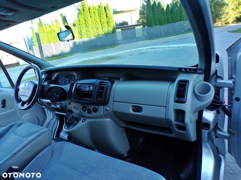 Renault TRAFIC - 14