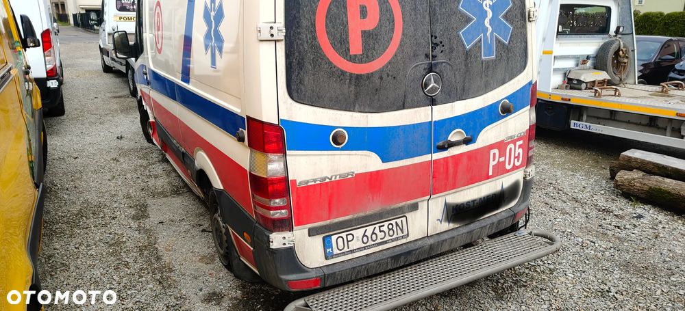 Mercedes-Benz Sprinter 316 Ambulans - 5