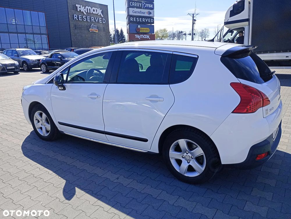 Peugeot 3008 2.0 HDi HYbrid4 - 6