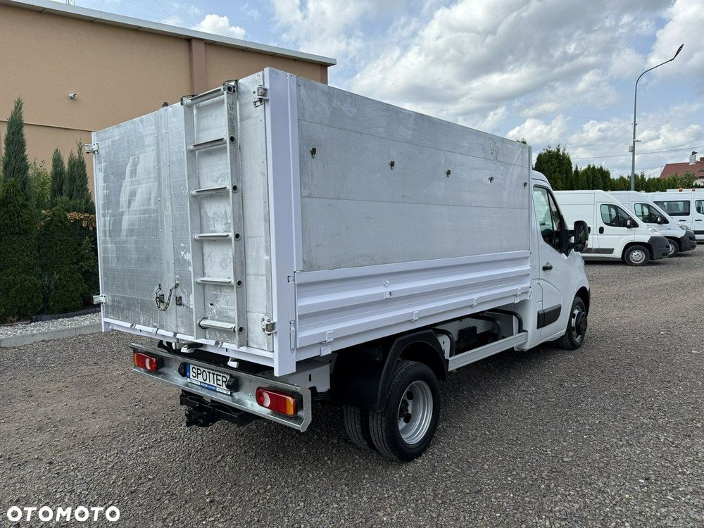 Renault Master - 18