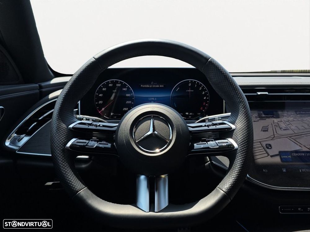 Mercedes-Benz E 300 - 12