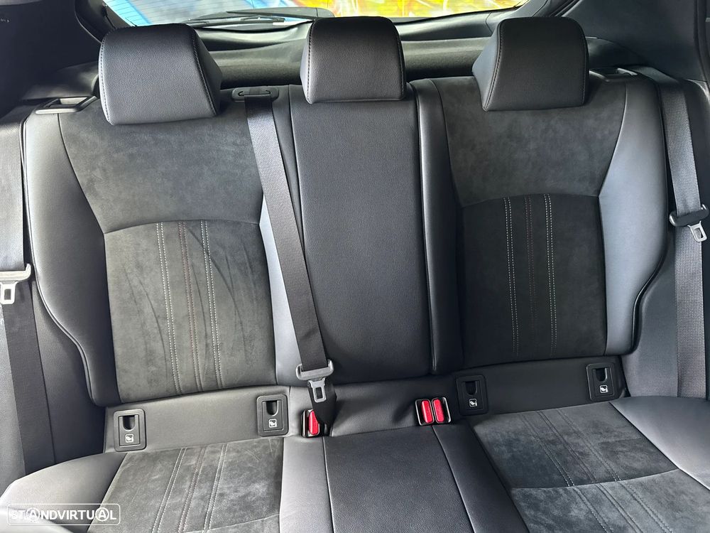 Toyota C-HR 2.0 Hybrid GR Sport - 49