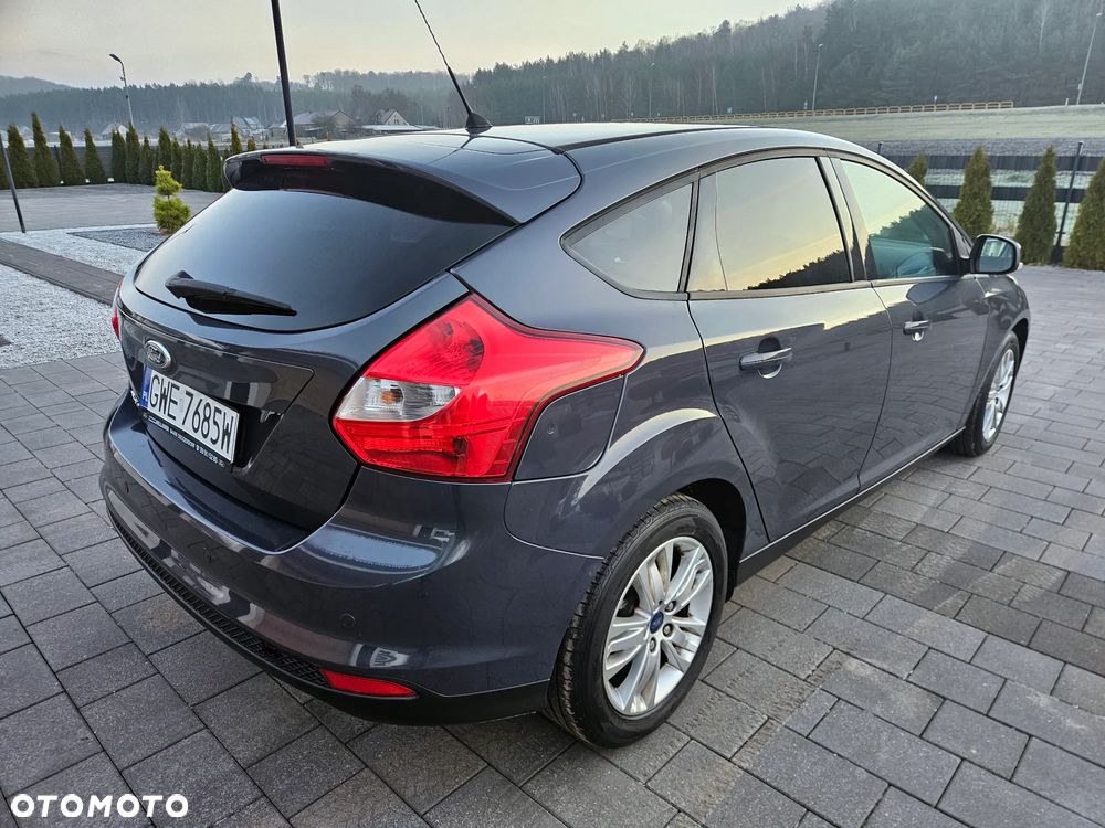 Ford Focus 1.6 Edition - 5