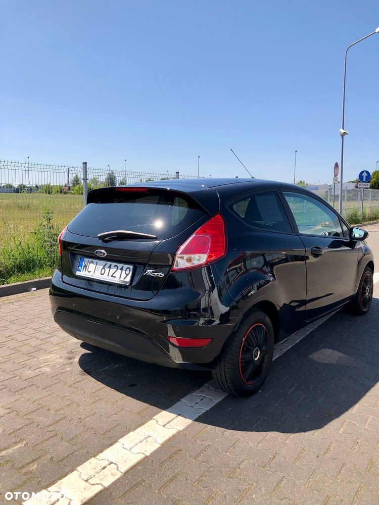 Ford Fiesta 1.0 Titanium X - 2
