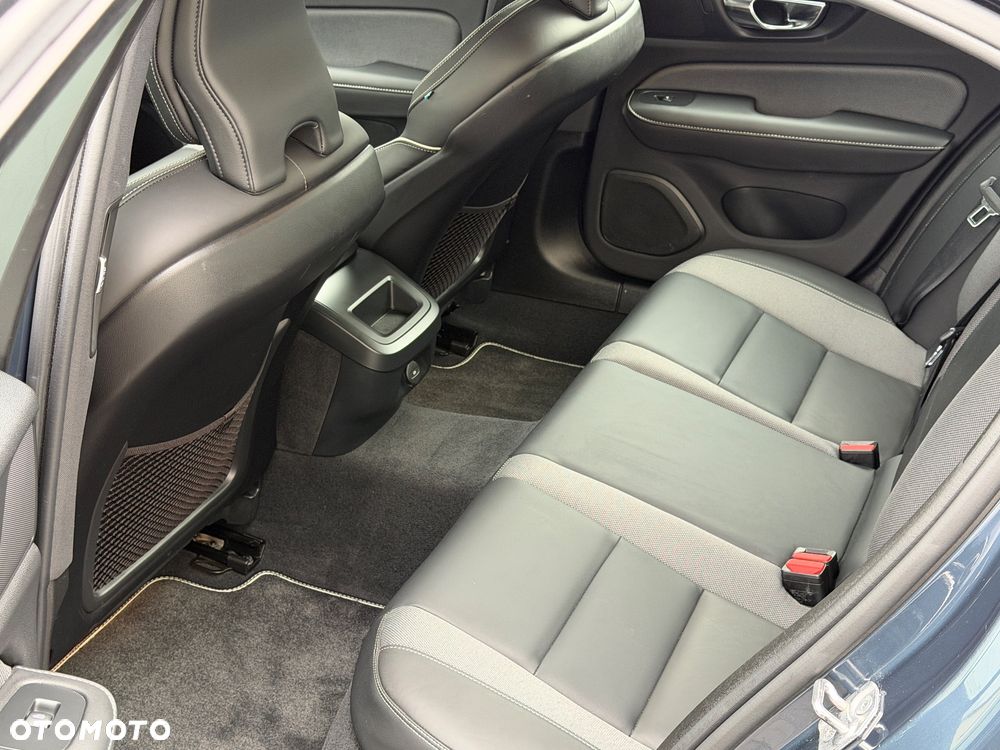 Volvo S60 ver-b4-b-geartronic-rdesign - 12