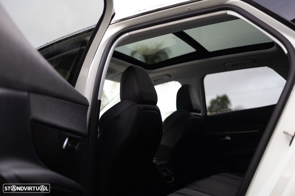 Peugeot 3008 1.5 BlueHDi GT Line EAT8 - 17