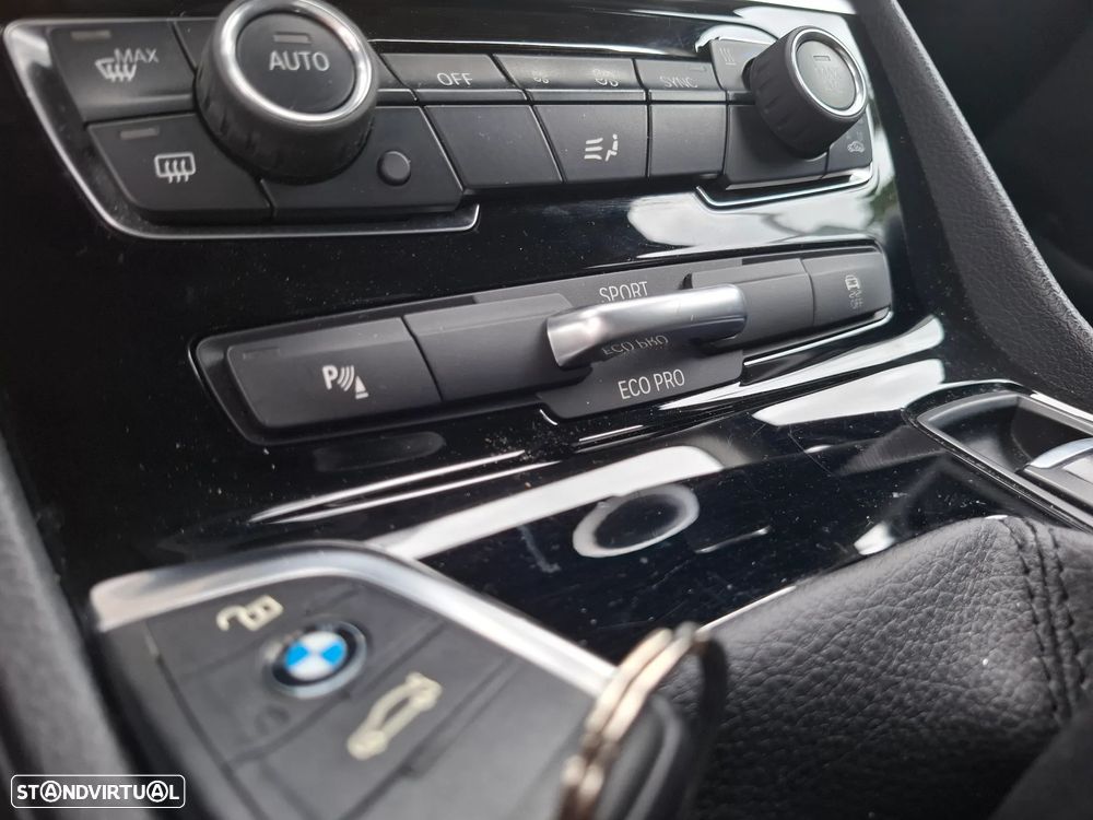 BMW 216 Active Tourer d Corporate Edition - 14