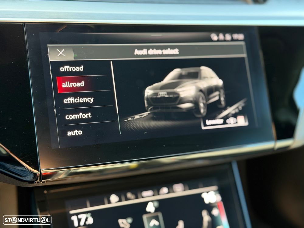 Audi e-tron 55 quattro S line - 30