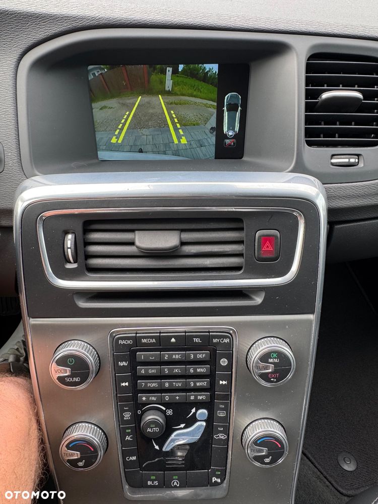 Volvo V60 T4 Drive-E Summum - 13