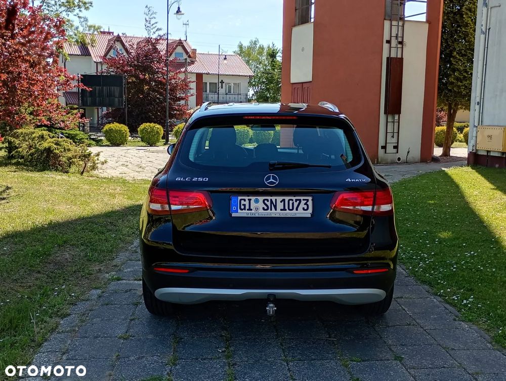 Mercedes-Benz GLC - 5