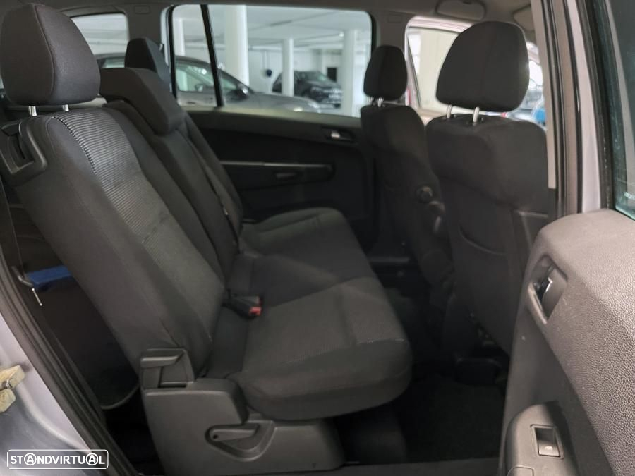 Opel Zafira 1.9 CDTi Cosmo - 15