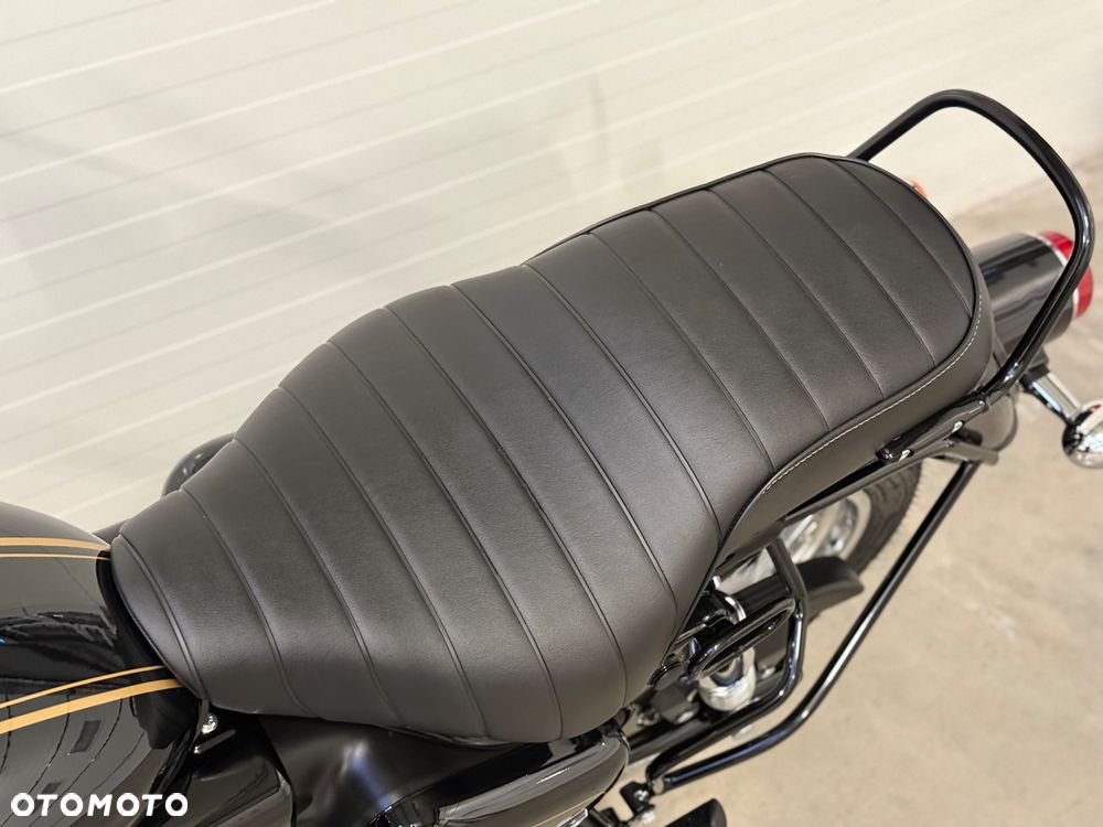 Royal Enfield Bullet - 28