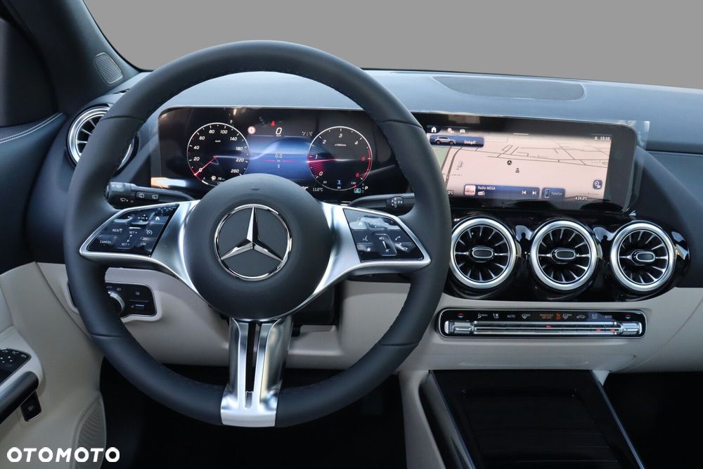 Mercedes-Benz GLA 200 d Progressive 8G-DCT - 15