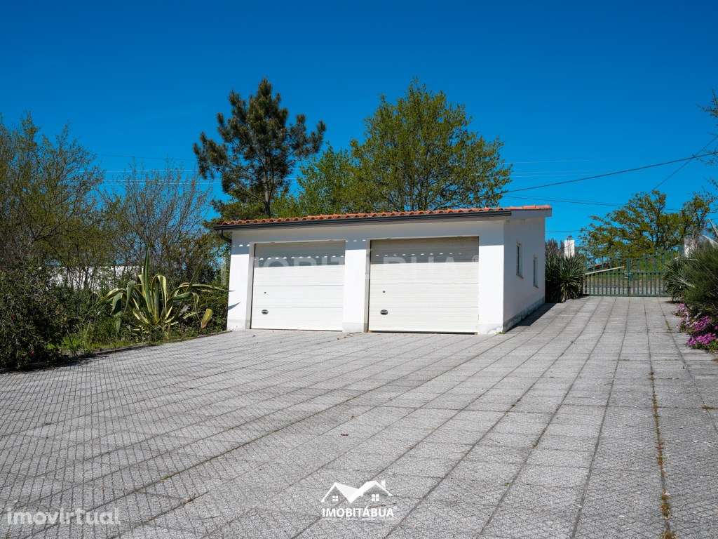 Moradia térrea independente com 2 áreas habitacionais situada a 4 k... - Grande imagem: 5/36