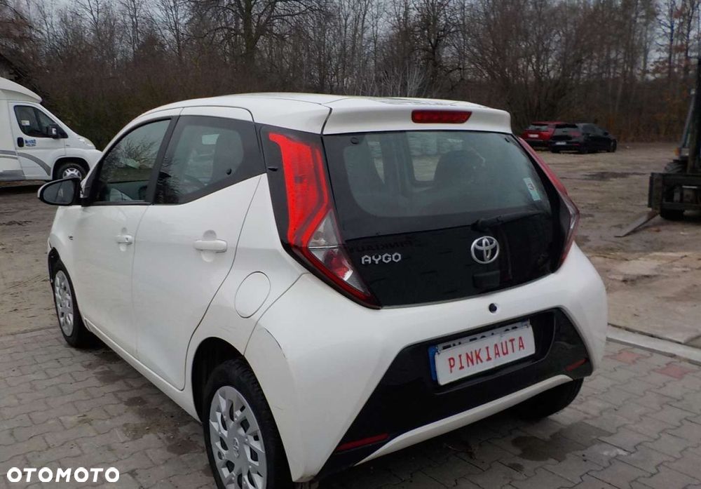 Toyota Aygo - 10