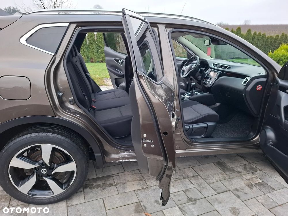 Nissan Qashqai 1.5 dCi TEKNA+ - 20