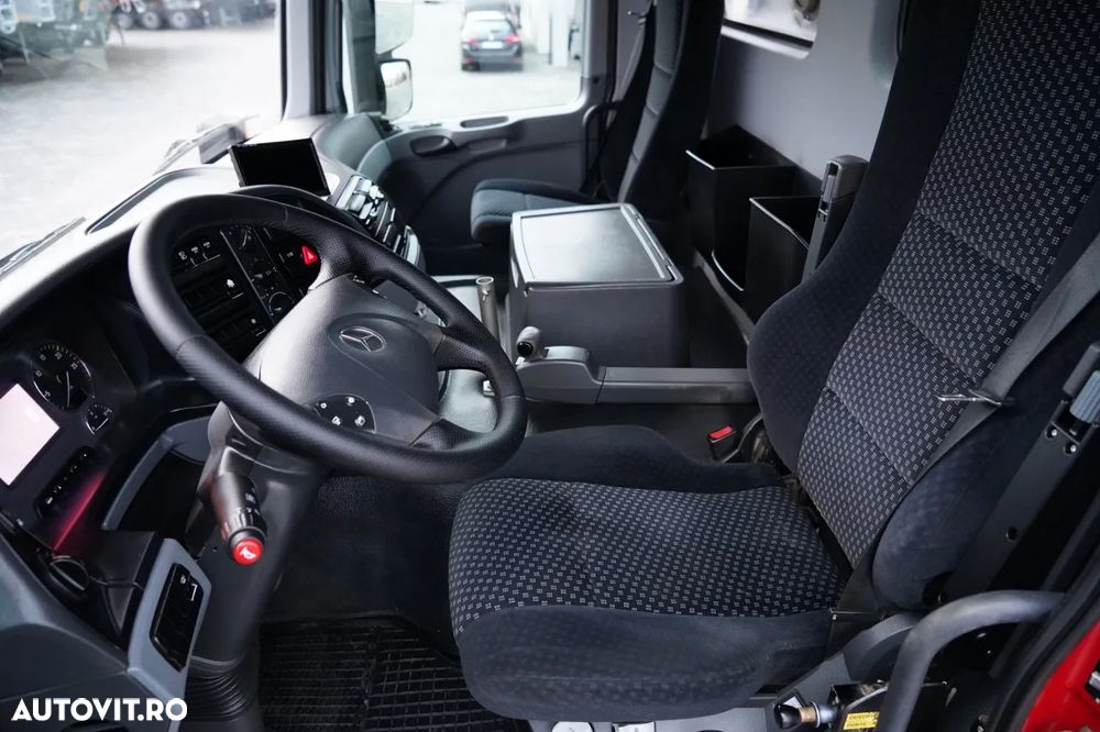 Mercedes-Benz ACTROS 4141 / 8x4 / CAROSERIE INTERSCHIMBABILĂ BDF / BASCULĂ BĂTĂȚI / BANCĂ HIDRODOXICĂ / CLAPETĂ HIDRODOXICĂ / EPS + AMBREIAJ - 31