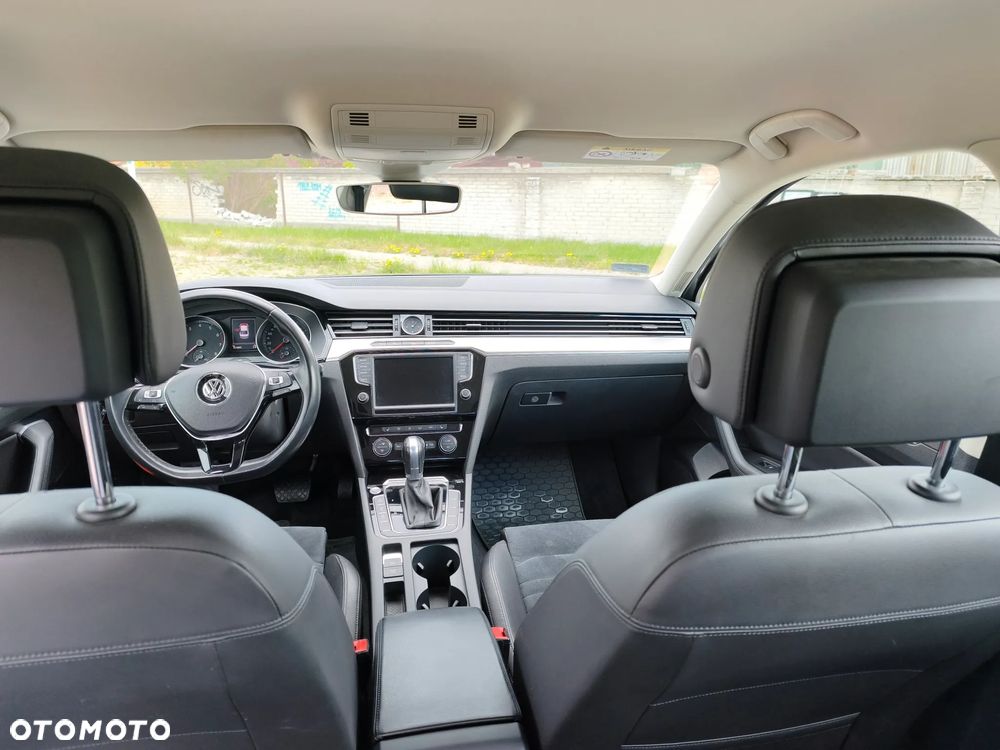 Volkswagen Passat 1.8 TSI BMT Highline DSG - 11