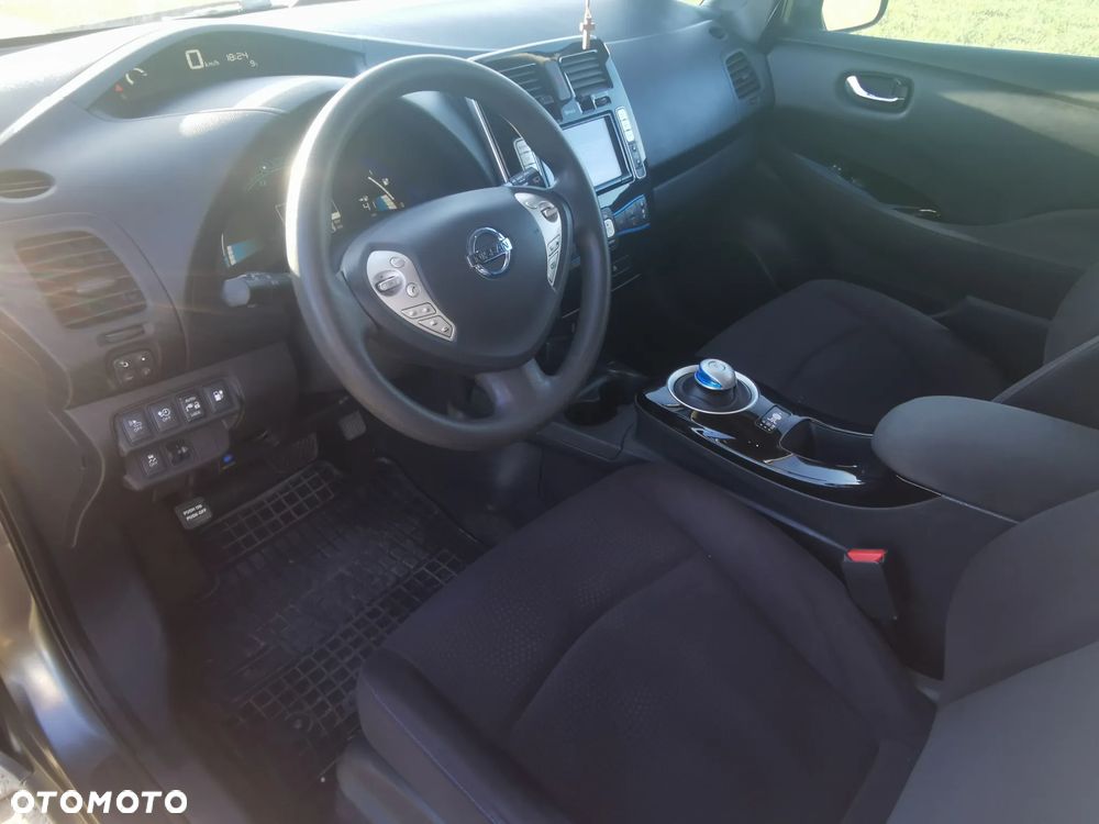 Nissan Leaf 30 kWh (mit Batterie) Acenta - 11