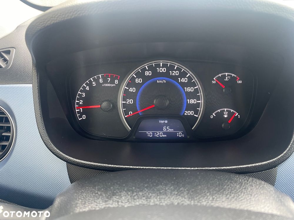 Hyundai i10 1.0 BlueDrive Comfort - 16