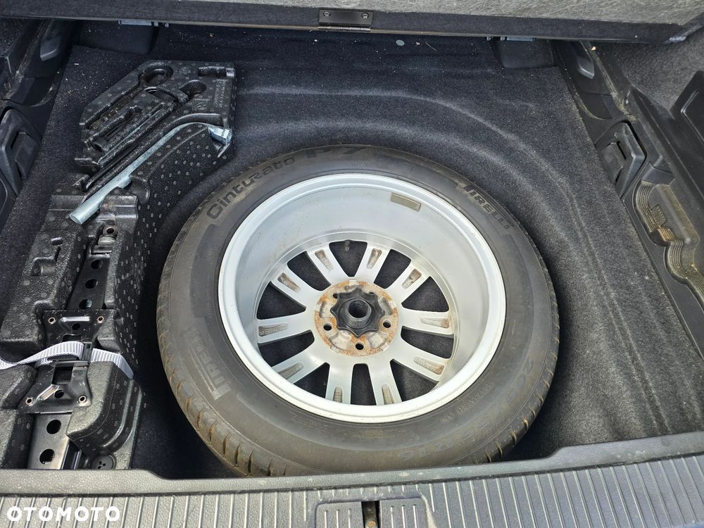 Volkswagen Passat Variant - 21