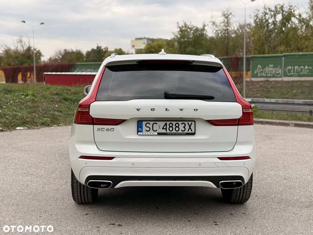 Volvo XC 60 D3 R-Design - 3