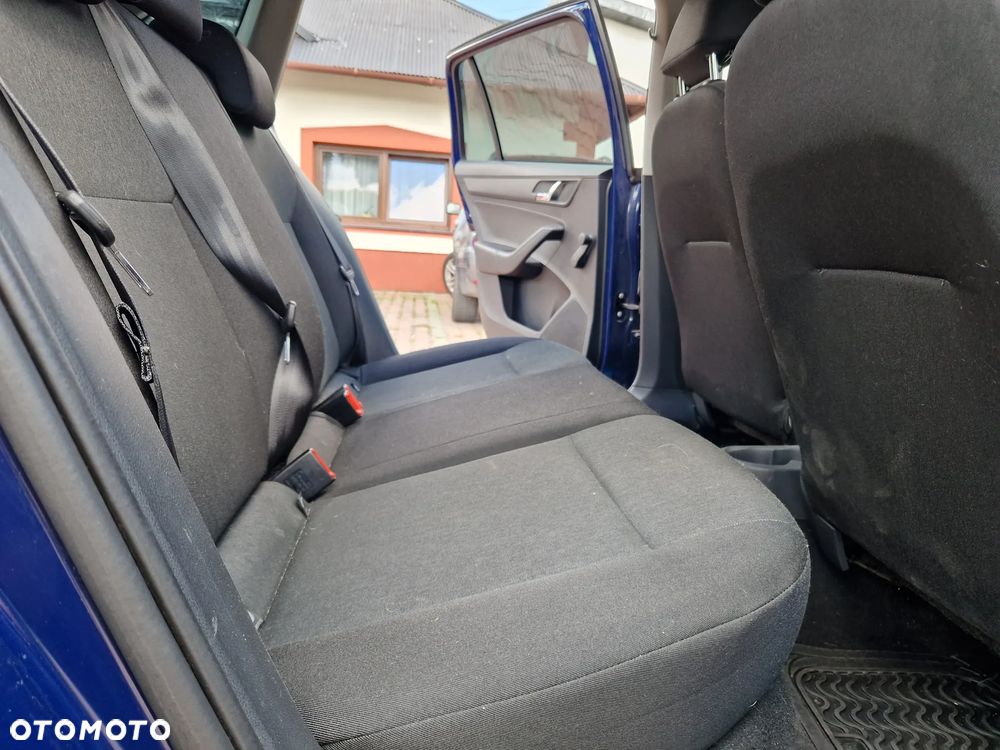 Skoda RAPID 1.2 TSI Ambition - 16