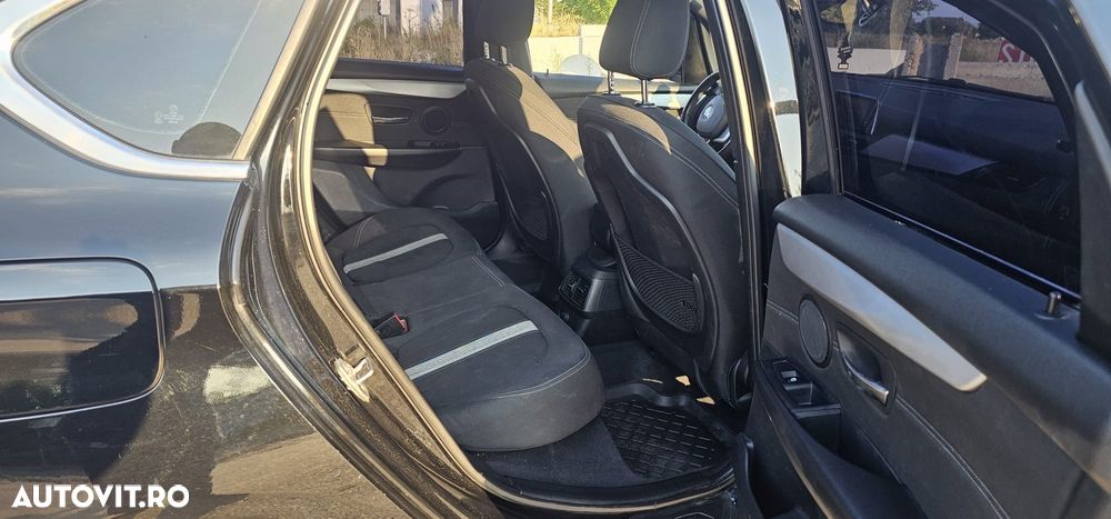 BMW Seria 2 218d Sport Line - 4
