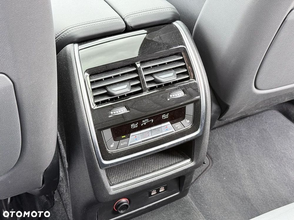 BMW X5 xDrive30d - 32
