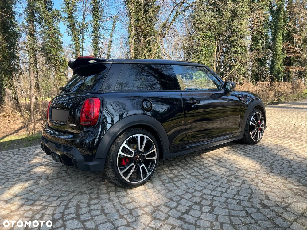 MINI John Cooper Works - 5