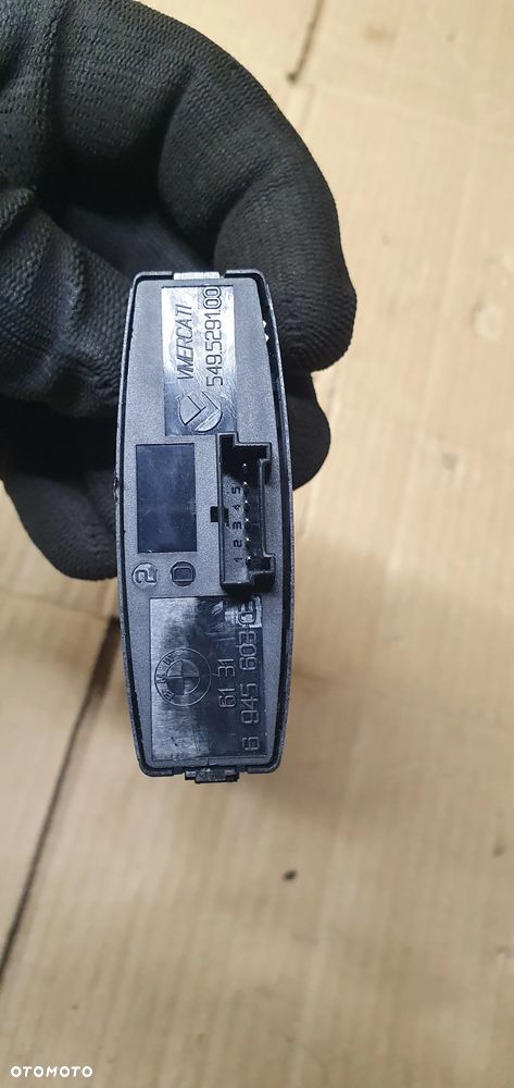 Przełącznik świateł awaryjnych centralnego zamka DTC BMW I E81 E87 6945603 - 4