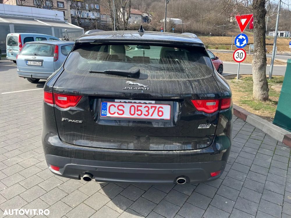 Jaguar F-Pace 25d AWD Aut. Prestige - 5