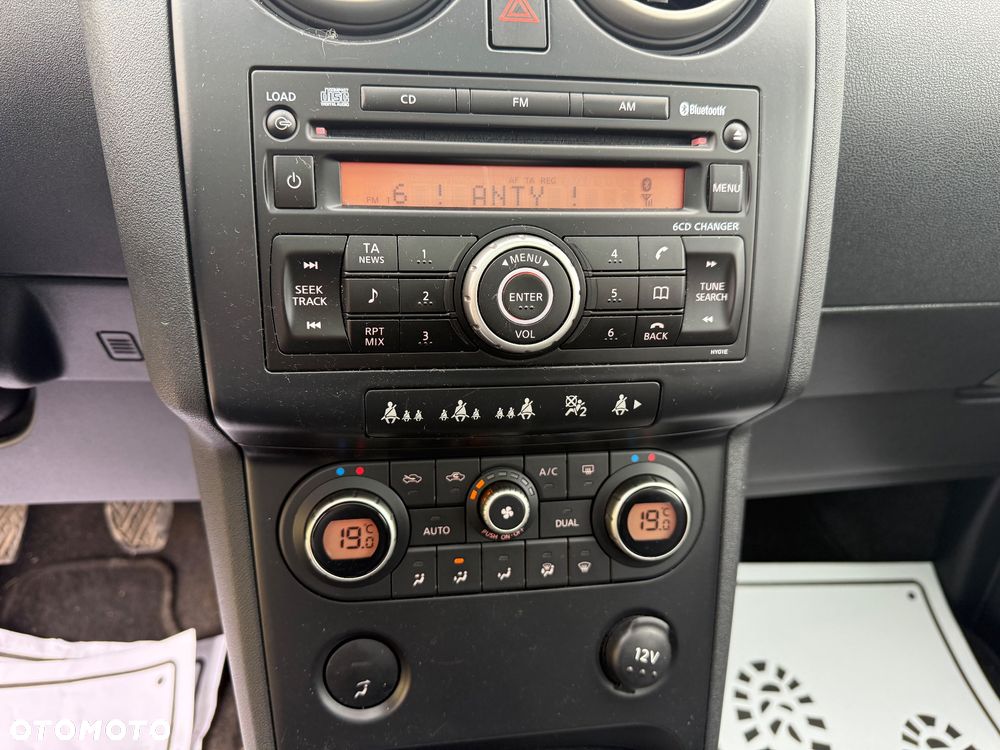 Nissan Qashqai 2.0 tekna - 25