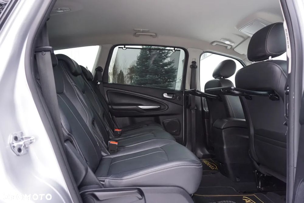 Ford S-Max 2.0 TDCi DPF Titanium X - 35