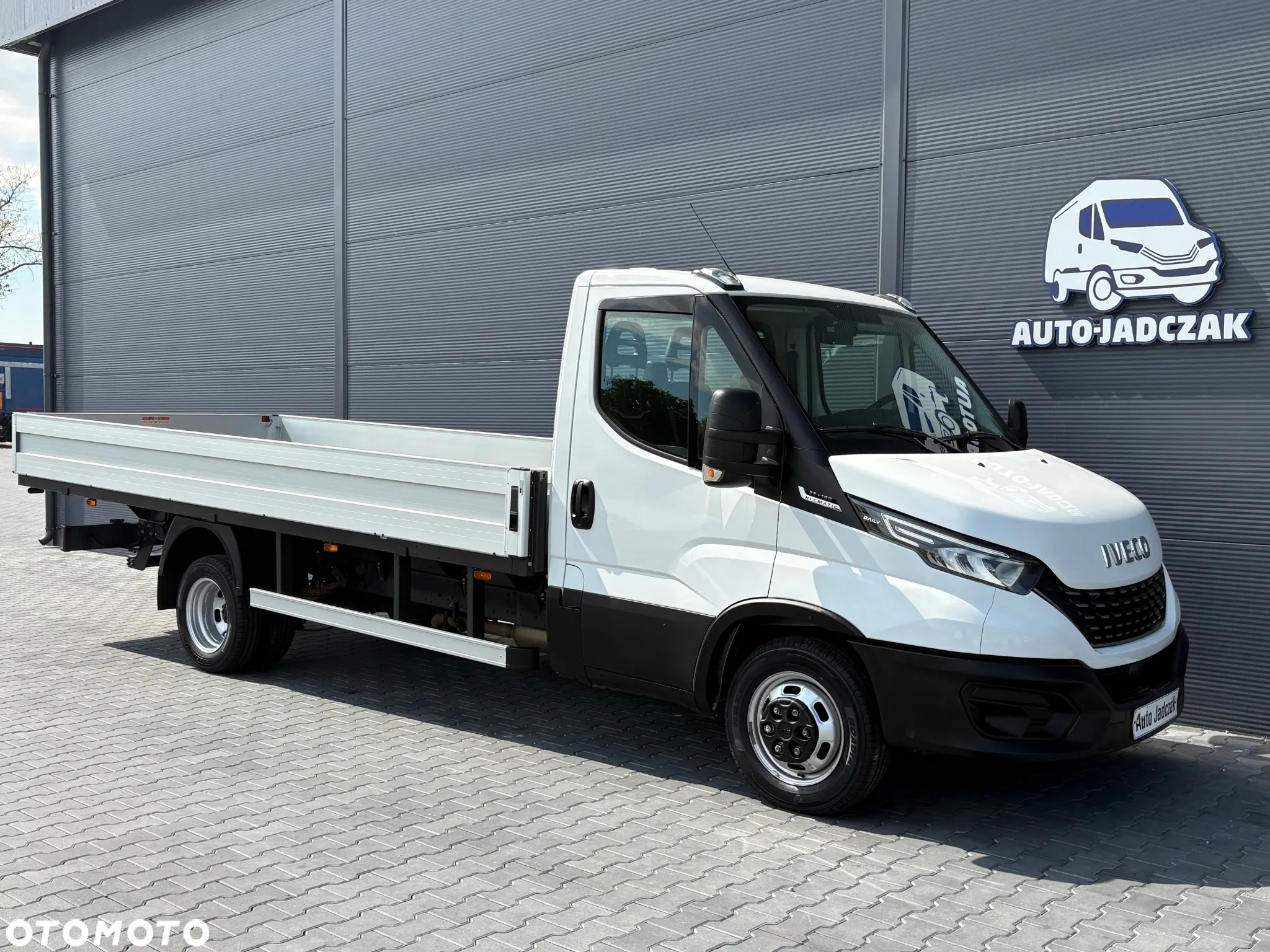 Iveco Daily 35C18 3.0 HPI Hi-Matic Skrzynia 4,9m **LED**KLIMA**NA BLIŹNIAKACH**2021R** - 2