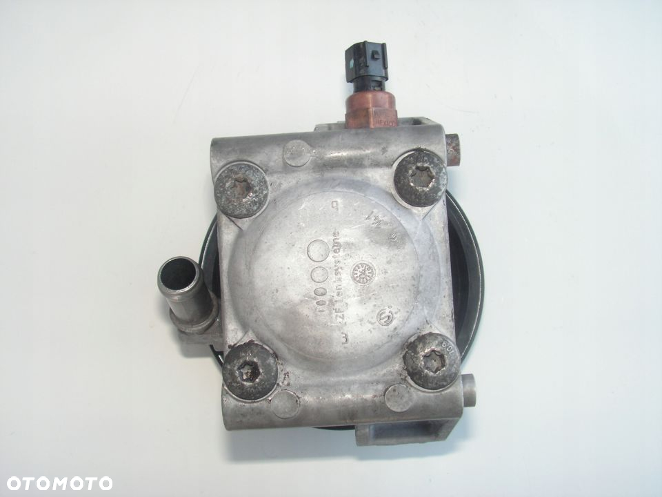 FORD FOCUS MK2 1,6 POMPA WSPOMAGANIA 4M513A696AD - 2