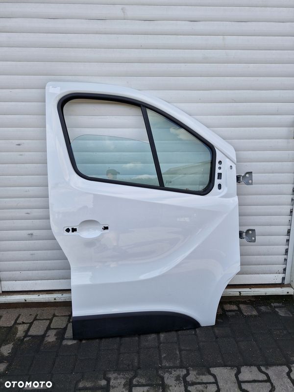 renault trafic iii 3 drzwi prawy przód prawe przednie - 1