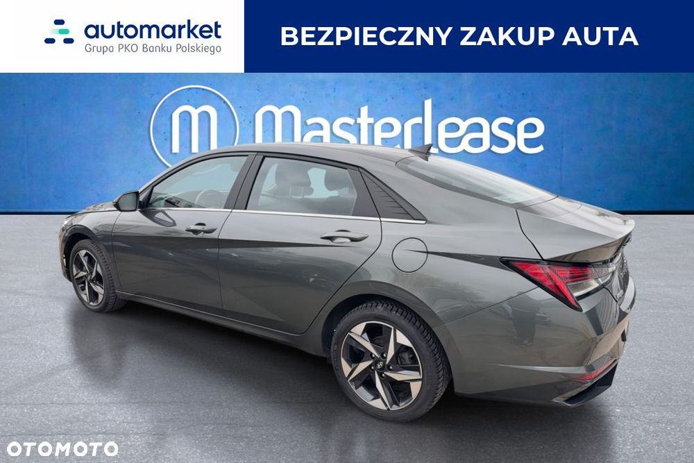Hyundai Elantra 1.6 Executive CVT - 5