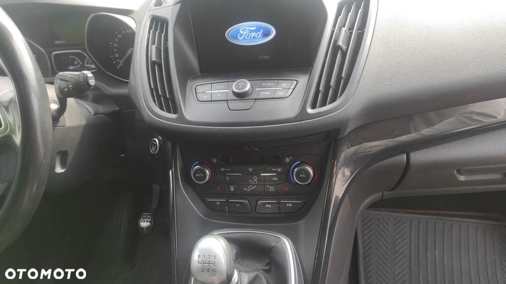 Ford Kuga 1.5 EcoBoost FWD ST-Line ASS MMT6 - 9