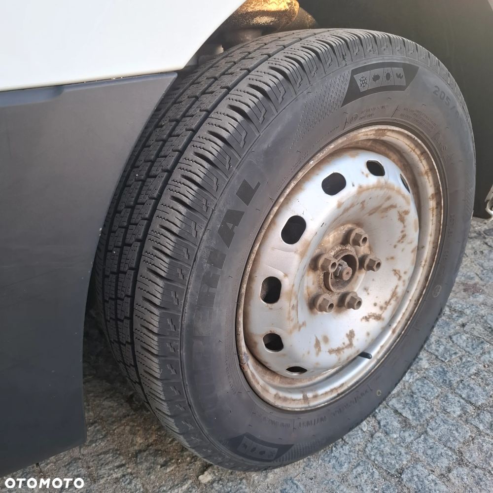 Renault Trafic - 14