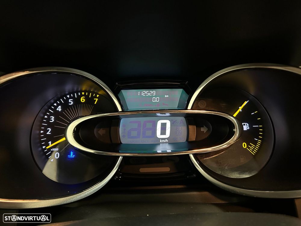 Renault Clio 0.9 TCE Dynamique S - 23