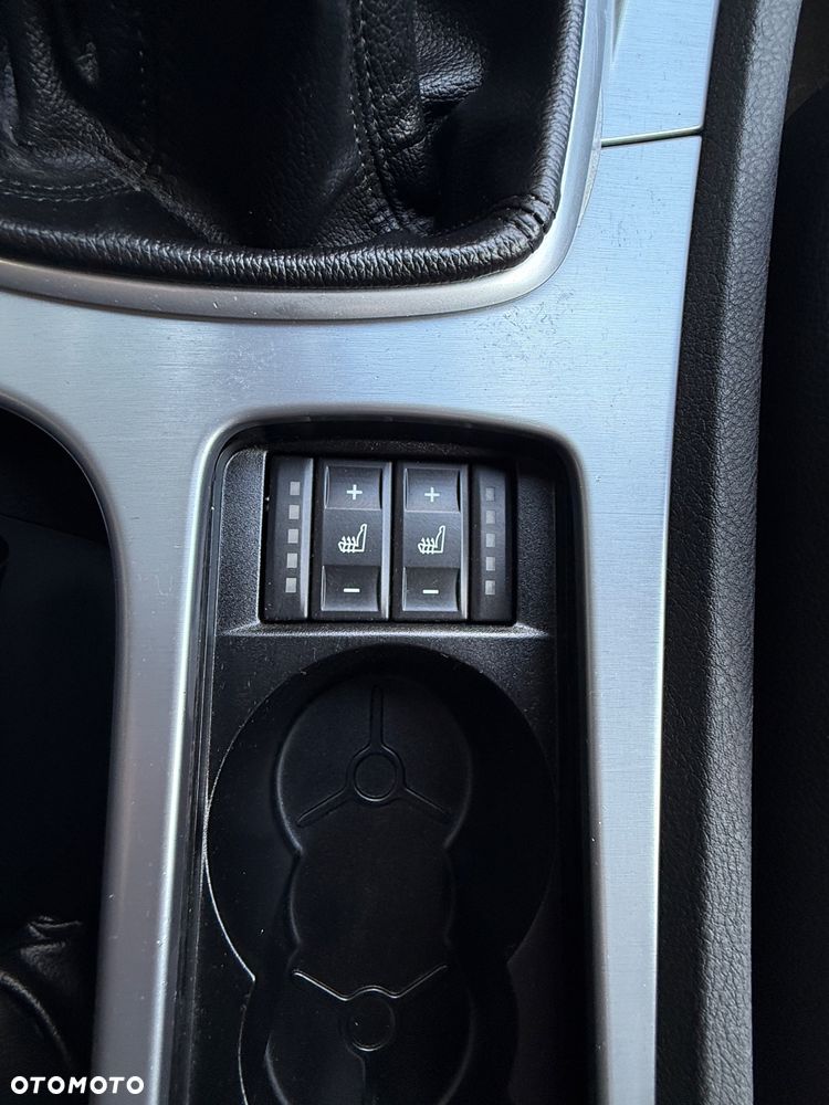 Ford Mondeo - 22