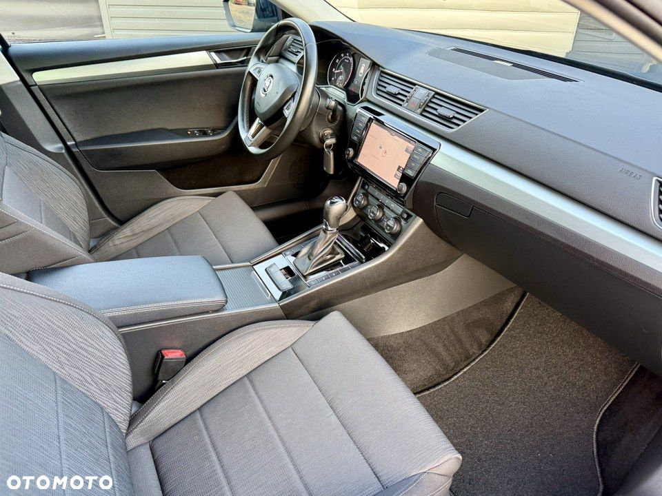 Skoda Superb 1.8 TSI Sportline DSG - 29