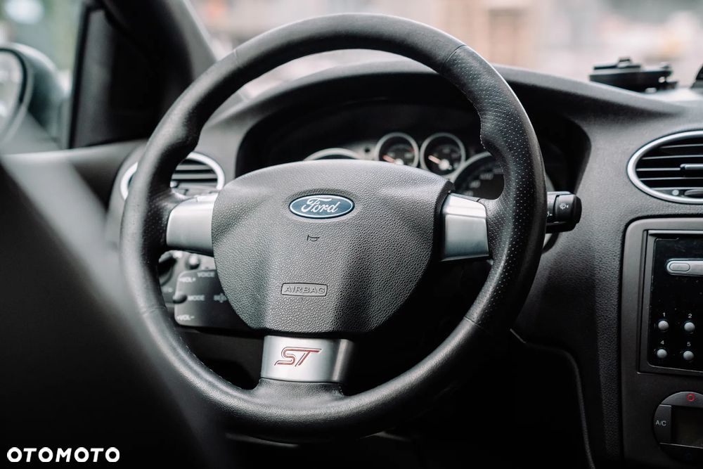Ford Focus ST - 20