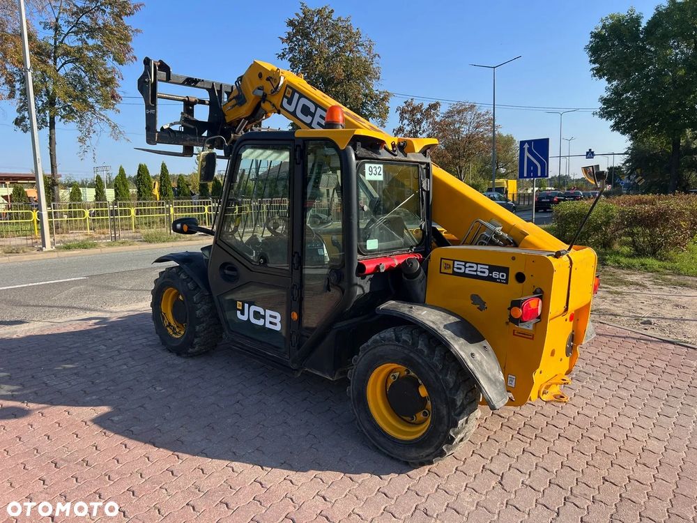 JCB 525-60 - 20
