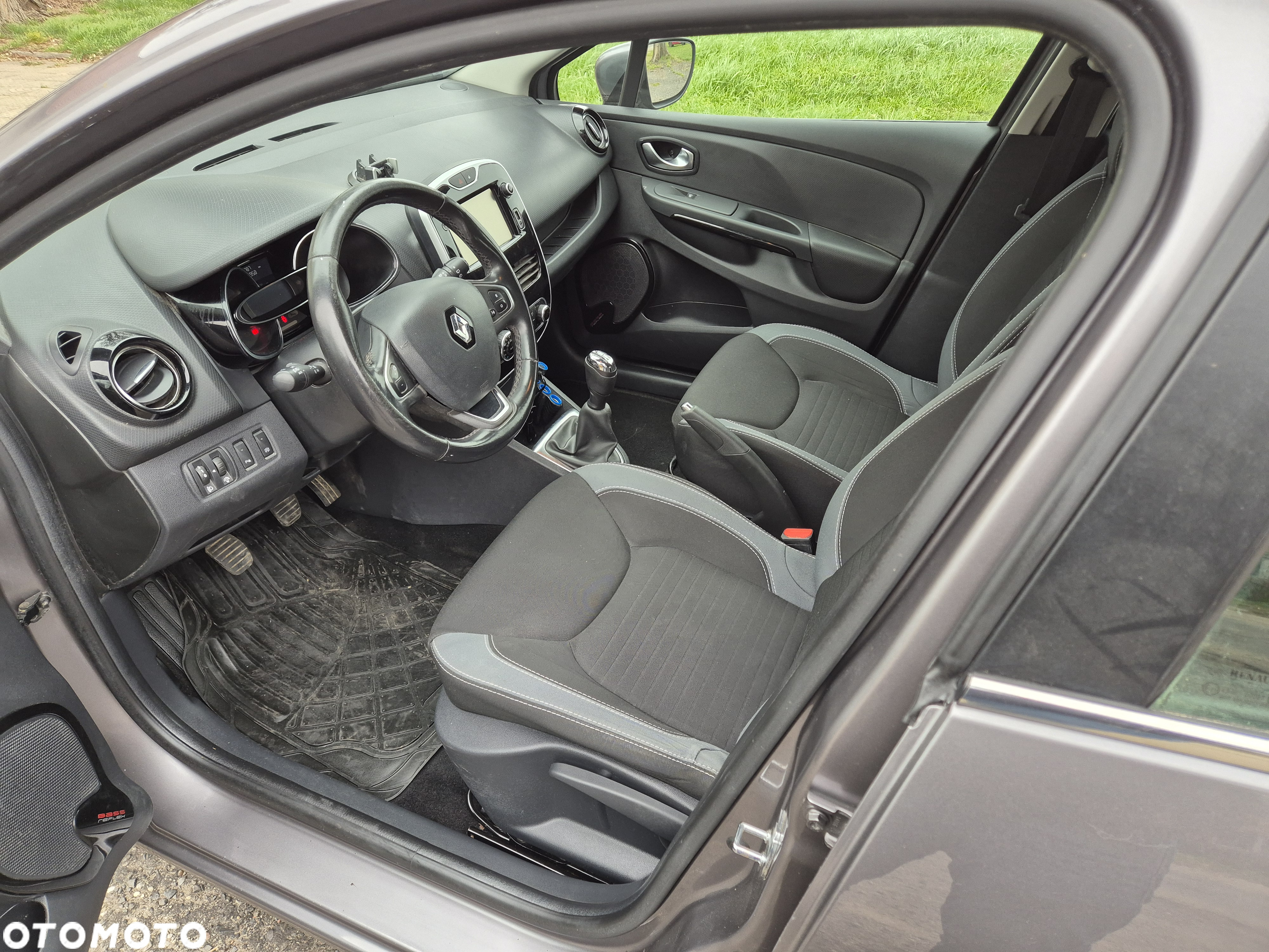 Renault Clio 1.5 dCi Energy Dynamique - 8