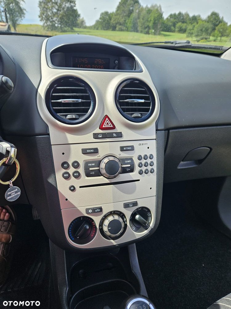 Opel Corsa 1.2 16V - 7