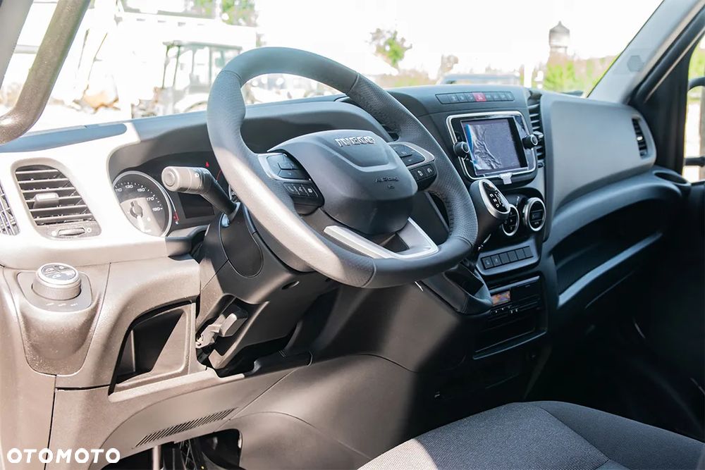 Iveco Daily 70C18HA8/P Hi-Matic Autolaweta 180KM - 20