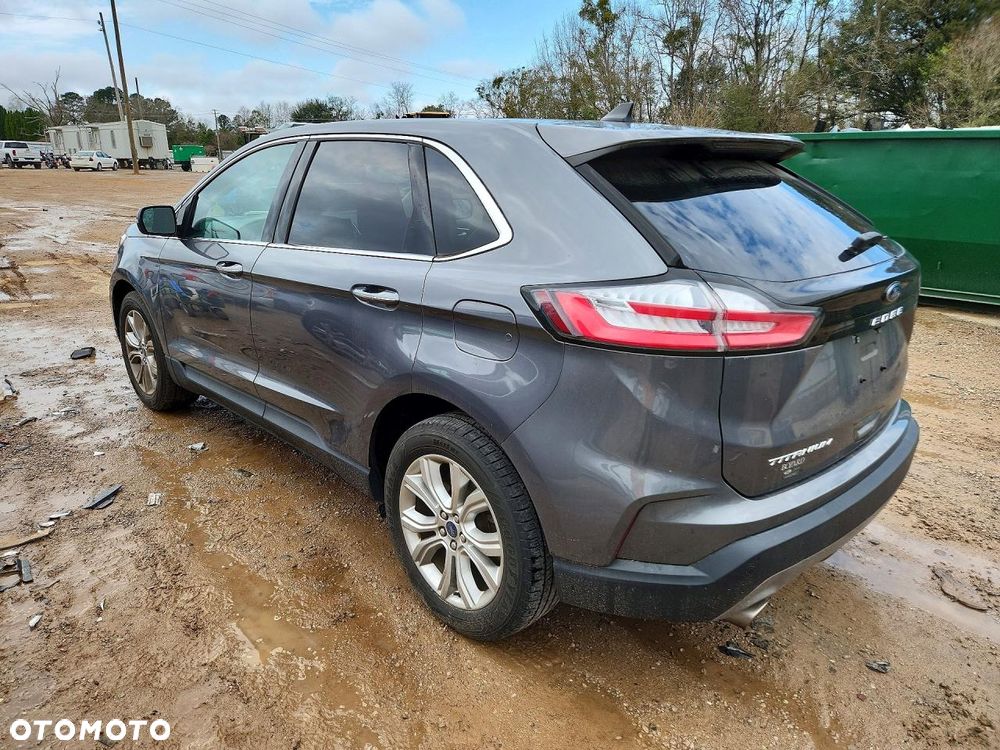 Ford Edge - 4
